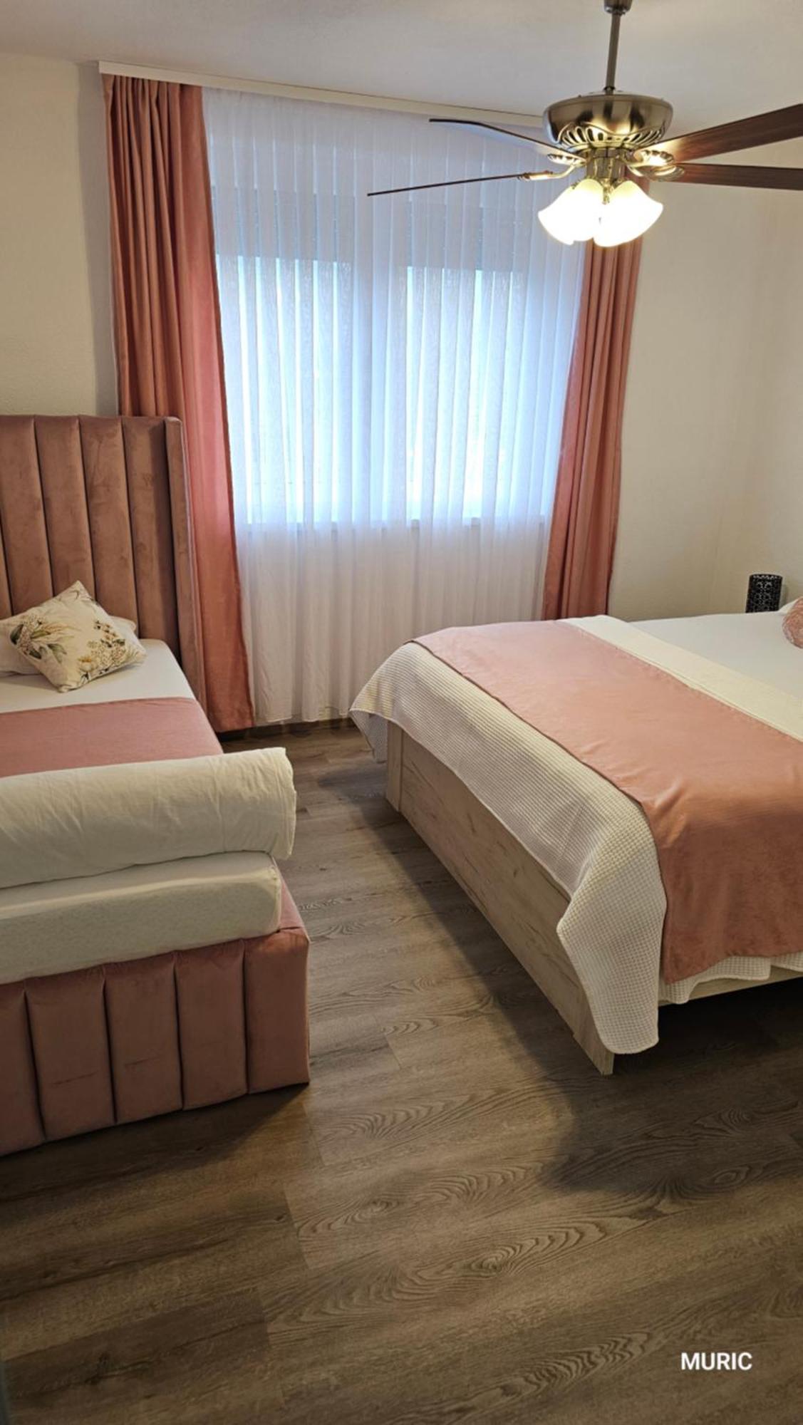 Apartmani Muric Любляна Екстер'єр фото